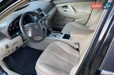 Седан Toyota Camry 2007 в Києві