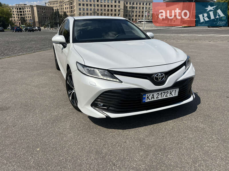 Седан Toyota Camry 2017 в Харькове фото 16 Седан Toyota Camry 2017 в Харькове