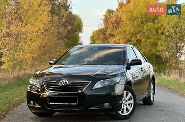 Седан Toyota Camry 2006 в Млинове