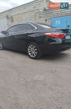 Седан Toyota Camry 2015 в Миколаєві