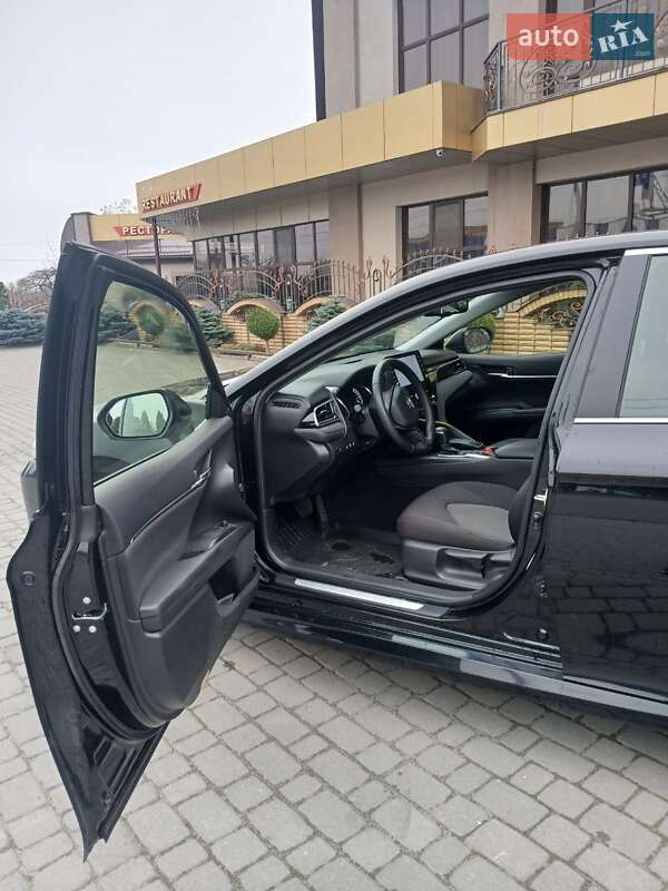 Седан Toyota Camry 2023 в Хмельницком фото 4 Седан Toyota Camry 2023 в Хмельницком