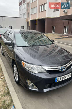 Седан Toyota Camry 2012 в Києві