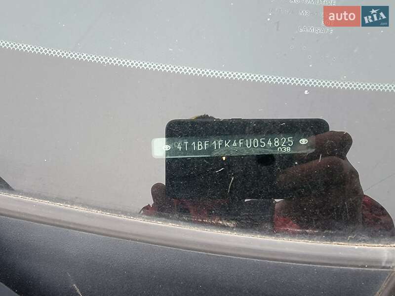 Седан Toyota Camry 2015 в Полтаві