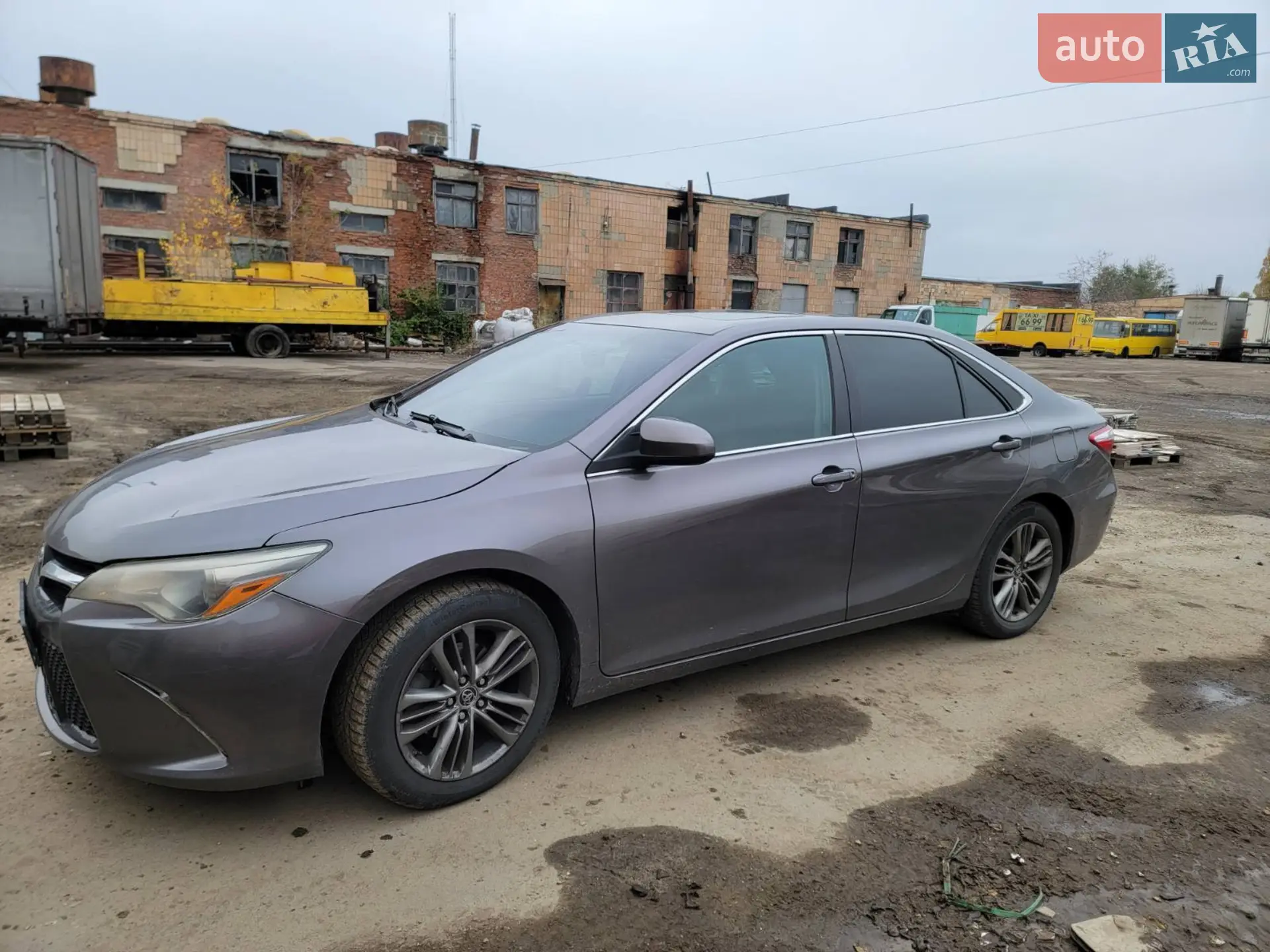 2015 Toyota Camry - мініатюра 12