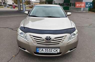 Седан Toyota Camry 2008 в Черкасах