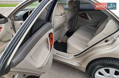 Седан Toyota Camry 2008 в Черкасах