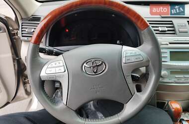 Седан Toyota Camry 2008 в Черкасах