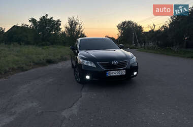 Седан Toyota Camry 2008 в Глухове