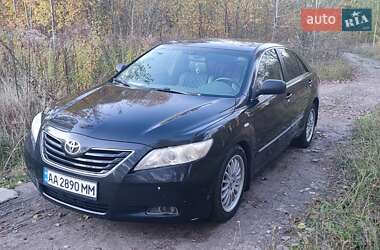 Седан Toyota Camry 2008 в Киеве