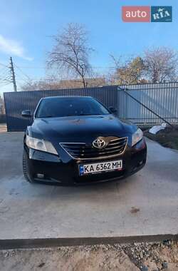 Седан Toyota Camry 2006 в Києві