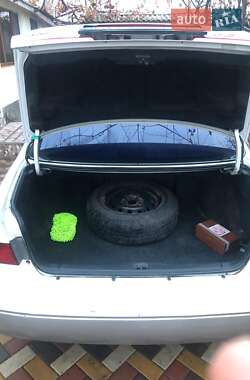 Седан Toyota Camry 2000 в 