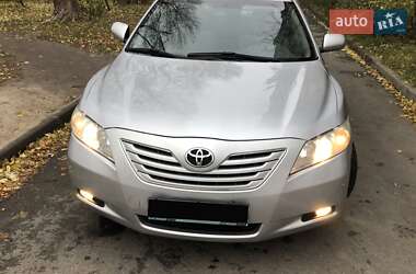 Седан Toyota Camry 2008 в Києві