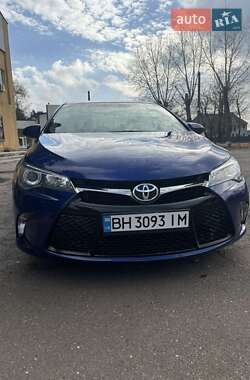 Седан Toyota Camry 2015 в Одессе