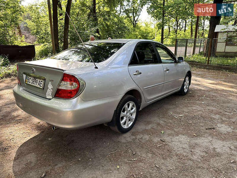 Седан Toyota Camry 2004 в Шептицькому