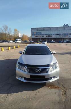 Седан Toyota Camry 2012 в Кропивницком