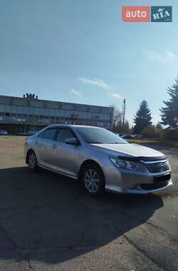 Седан Toyota Camry 2012 в Кропивницком