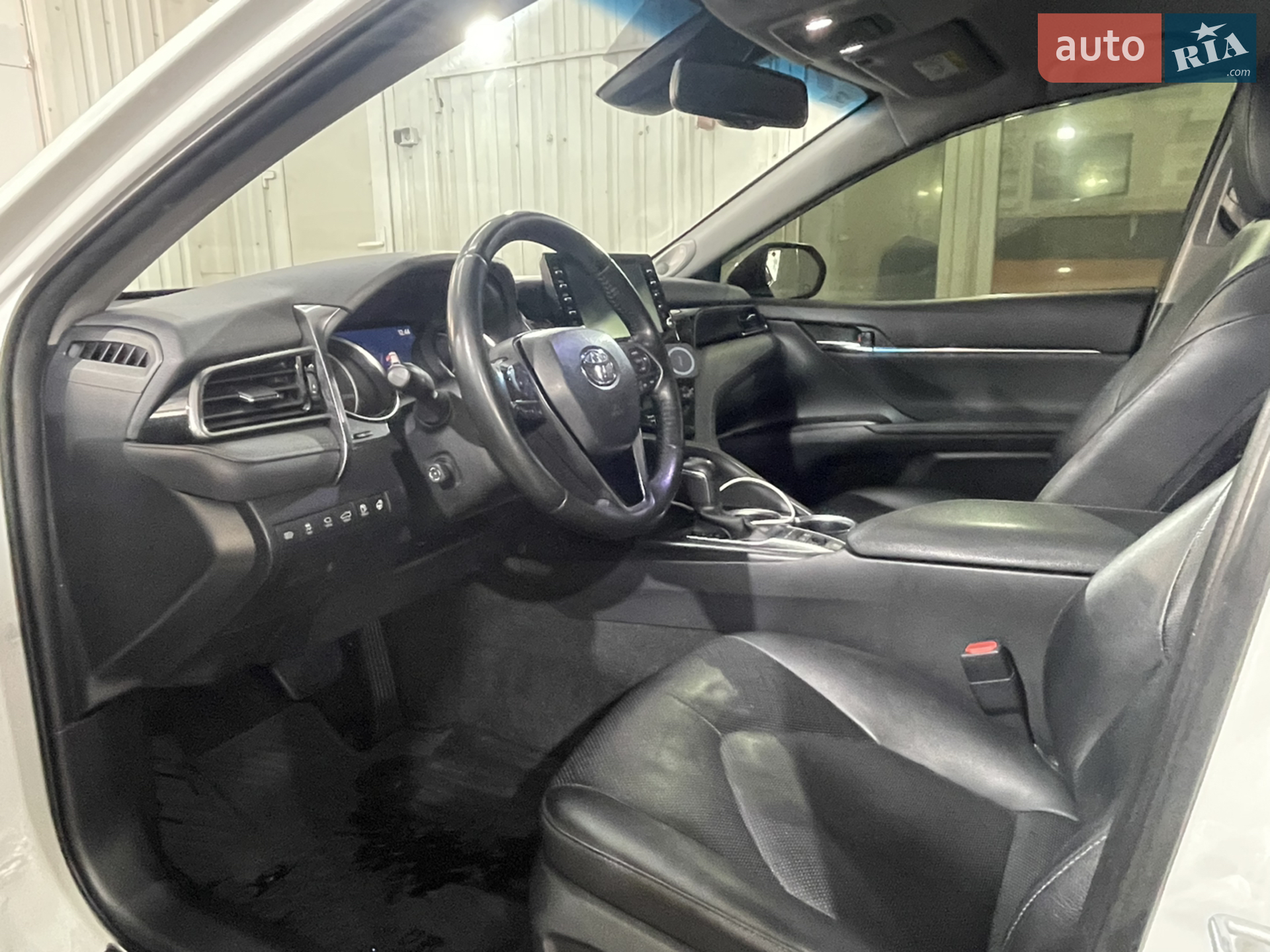 2021 Toyota Camry - мініатюра 35