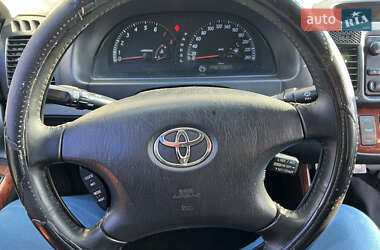 Седан Toyota Camry 2003 в Киеве