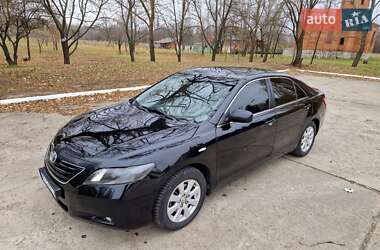 Седан Toyota Camry 2006 в Днепре