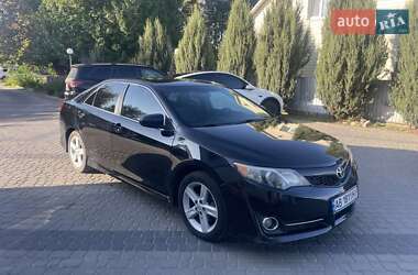 Седан Toyota Camry 2014 в Вінниці