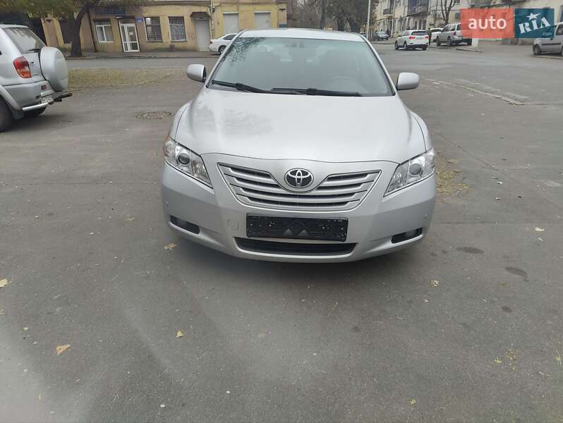 Седан Toyota Camry 2007 в Одессе