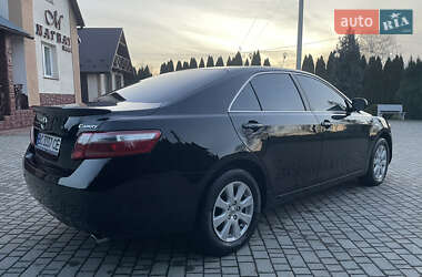 Седан Toyota Camry 2007 в Львове