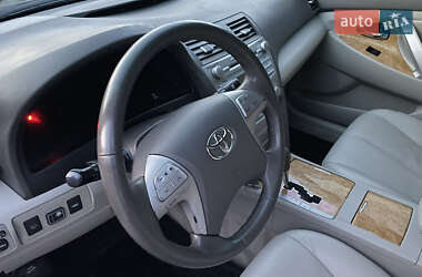 Седан Toyota Camry 2007 в Львове