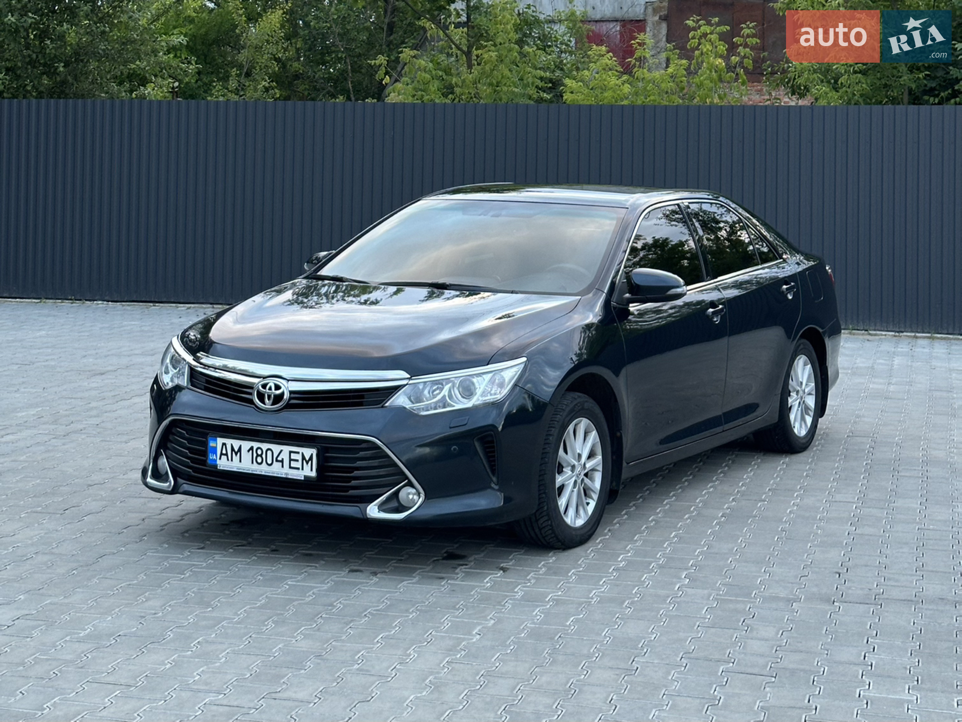 2017 Toyota Camry - фото 1