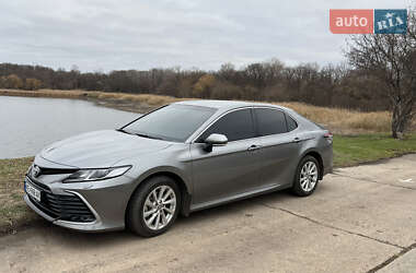 Седан Toyota Camry 2021 в Жовтих Водах