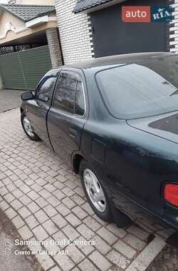 Седан Toyota Camry 1993 в Черкасах