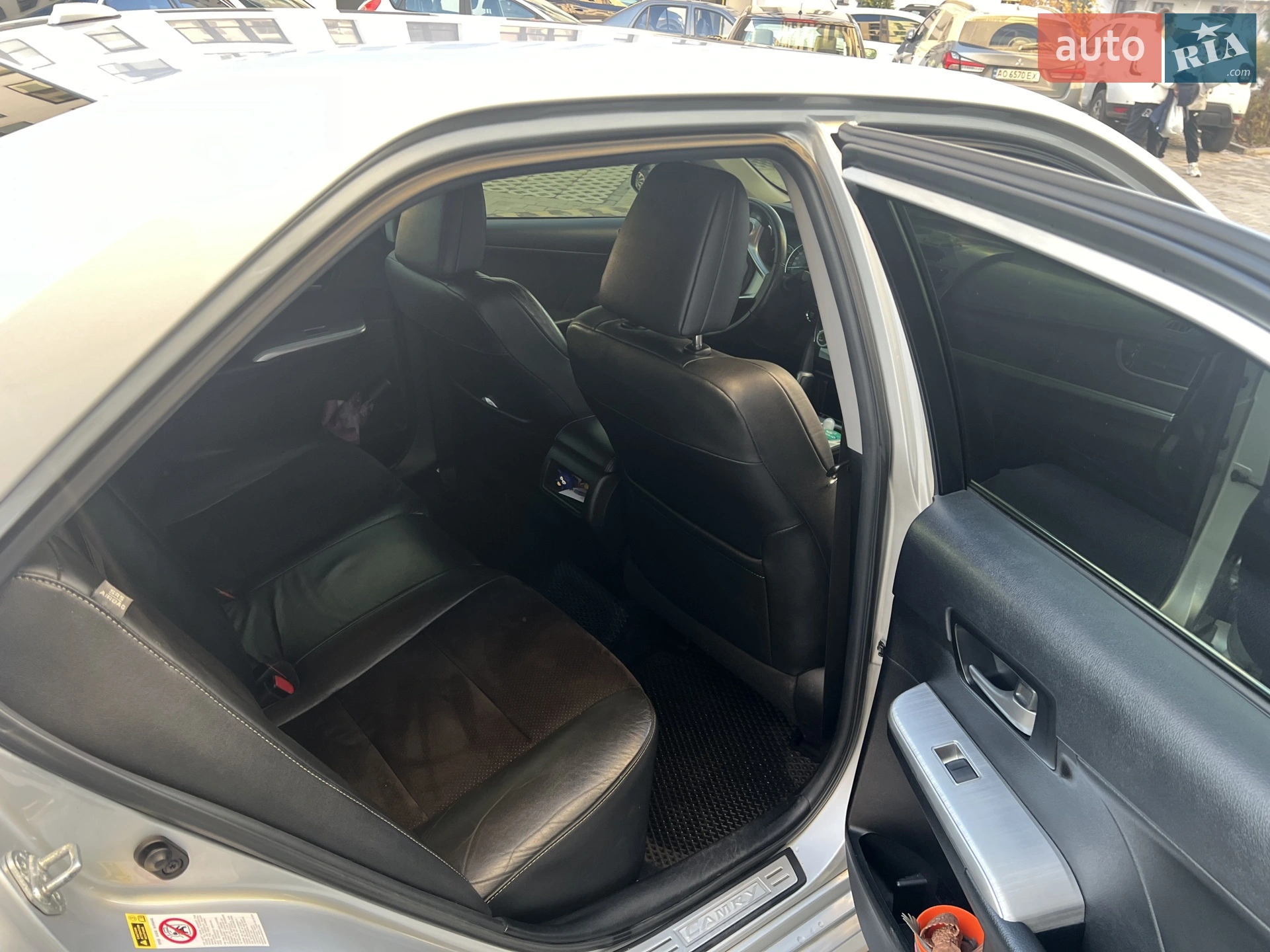 2011 Toyota Camry - мініатюра 10