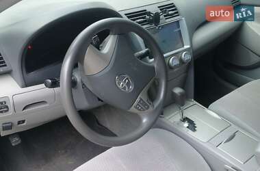 Седан Toyota Camry 2010 в Івано-Франківську