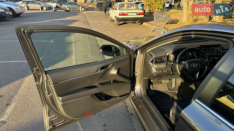 Седан Toyota Camry 2021 в Одесі