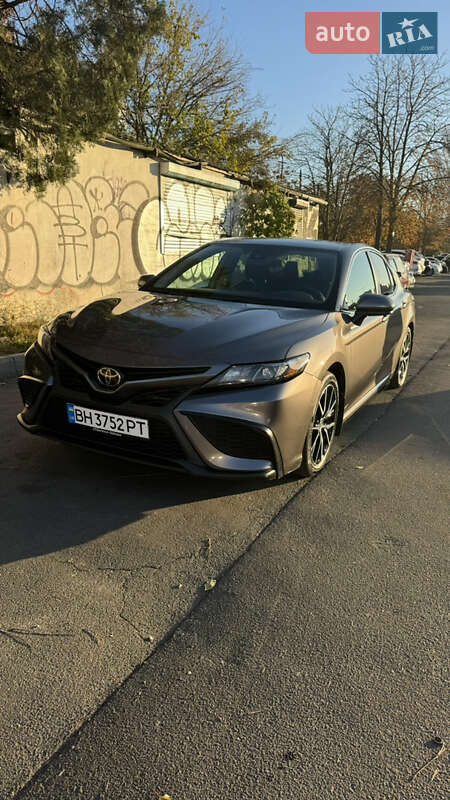 Седан Toyota Camry 2021 в Одесі