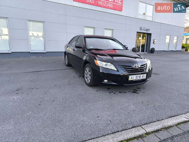 Седан Toyota Camry 2007 в Житомирі