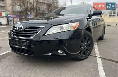 Седан Toyota Camry 2008 в Черкасах