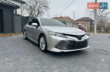 Седан Toyota Camry 2020 в Миколаєві