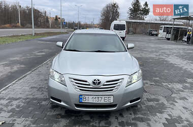 Седан Toyota Camry 2008 в Полтаві