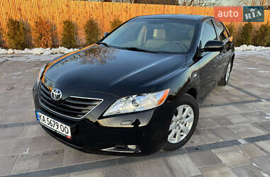 Седан Toyota Camry 2007 в Киеве