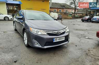 Седан Toyota Camry 2013 в Тульчине