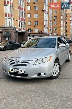 Седан Toyota Camry 2007 в Києві