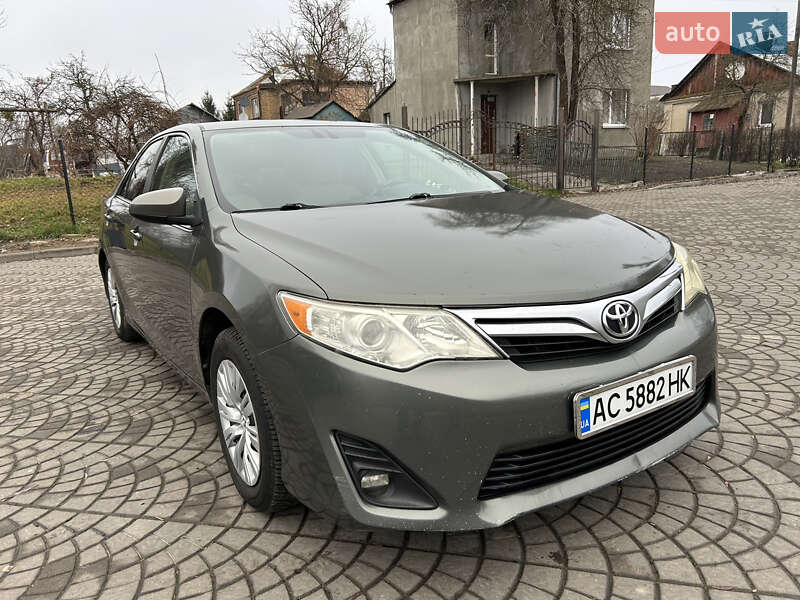 Toyota Camry 2013
