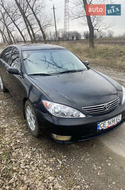 Седан Toyota Camry 2005 в Кельменцях