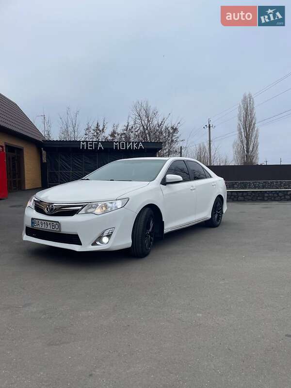 Toyota Camry 2012