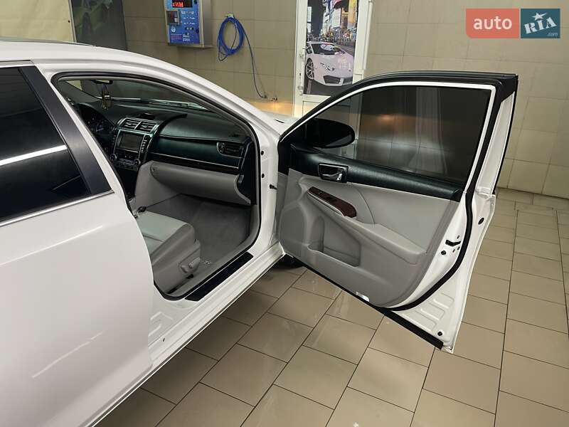 Седан Toyota Camry 2012 в Благовіщенську