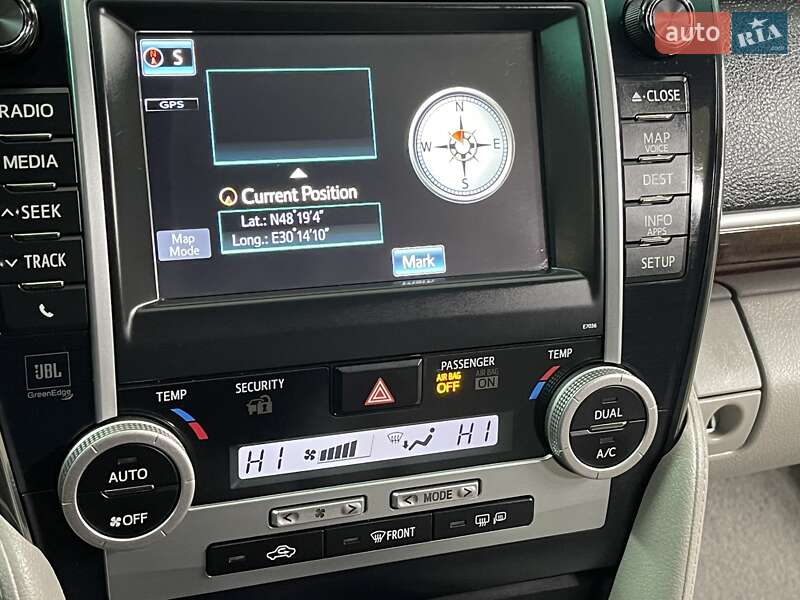 Седан Toyota Camry 2012 в Благовіщенську
