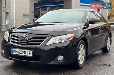 Седан Toyota Camry 2010 в Одесі