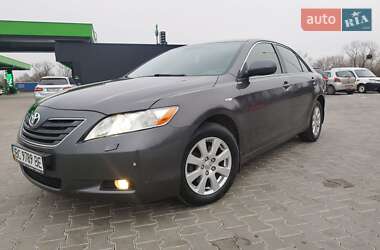 Седан Toyota Camry 2007 в Стрию