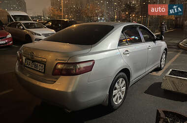 Седан Toyota Camry 2006 в Києві