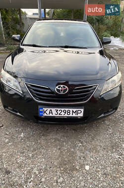 Седан Toyota Camry 2006 в Ирпене